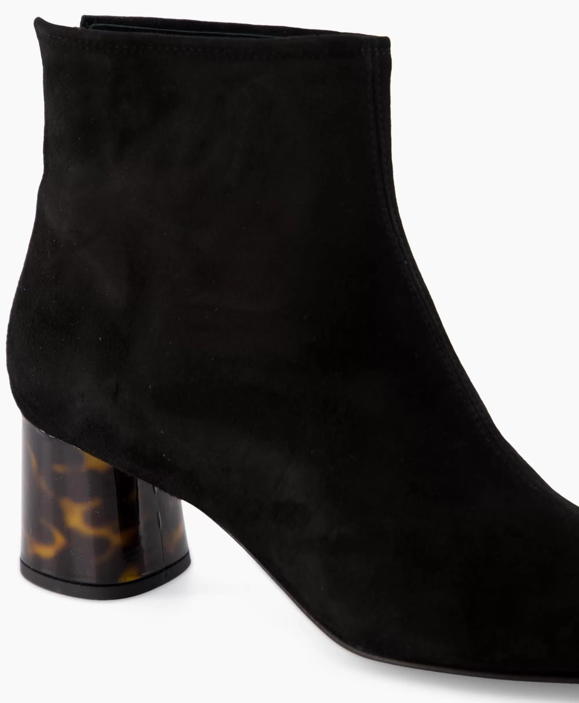 Stivali Alti AGI in Pelle Nera Premium - Modello Veta con Design Elegante e Confortevole per Tutto il Giorno