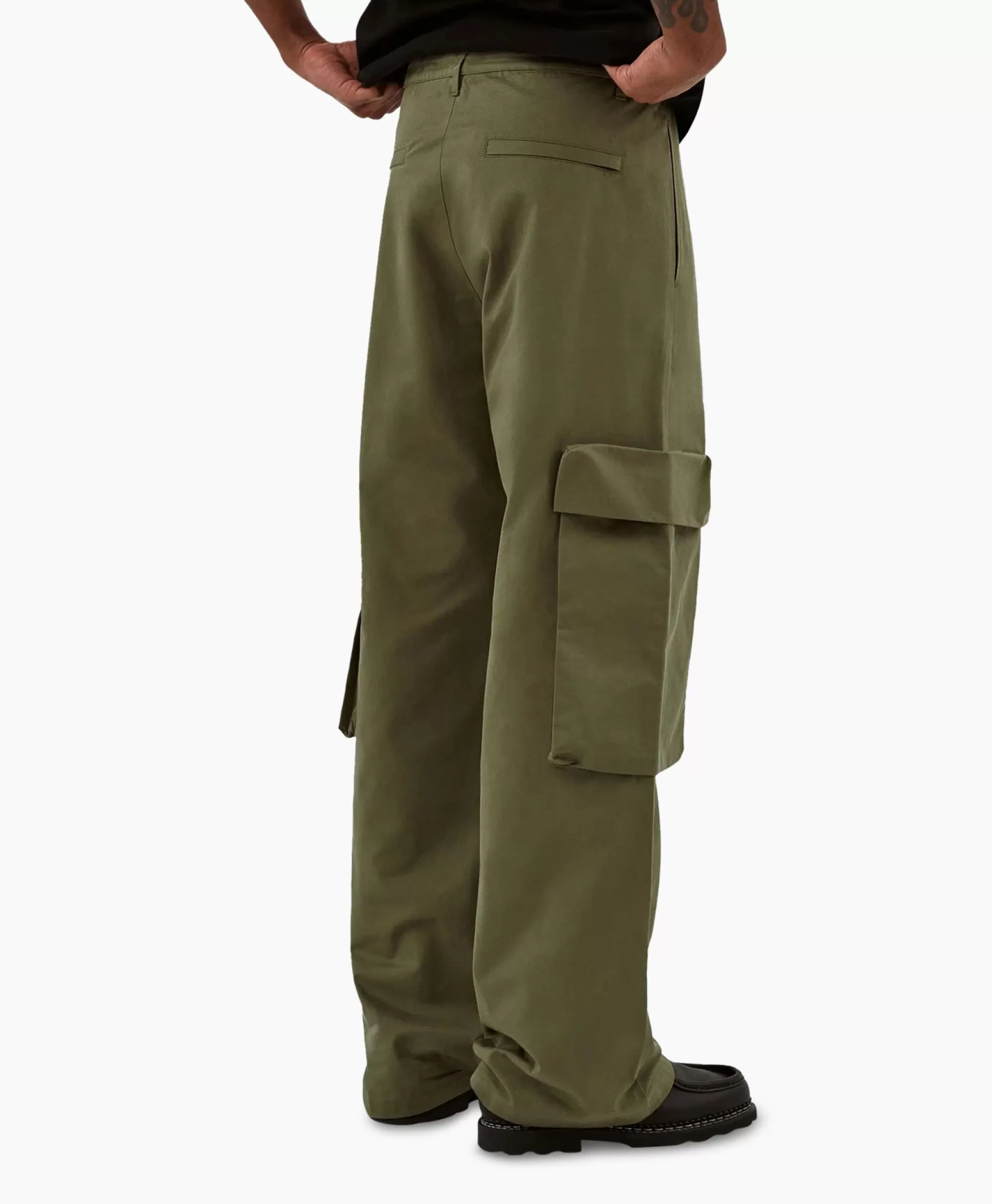 Pantaloni Oversize Confortevoli con Tasche 3D - Verde Scuro | Collezione Arte Antwerp