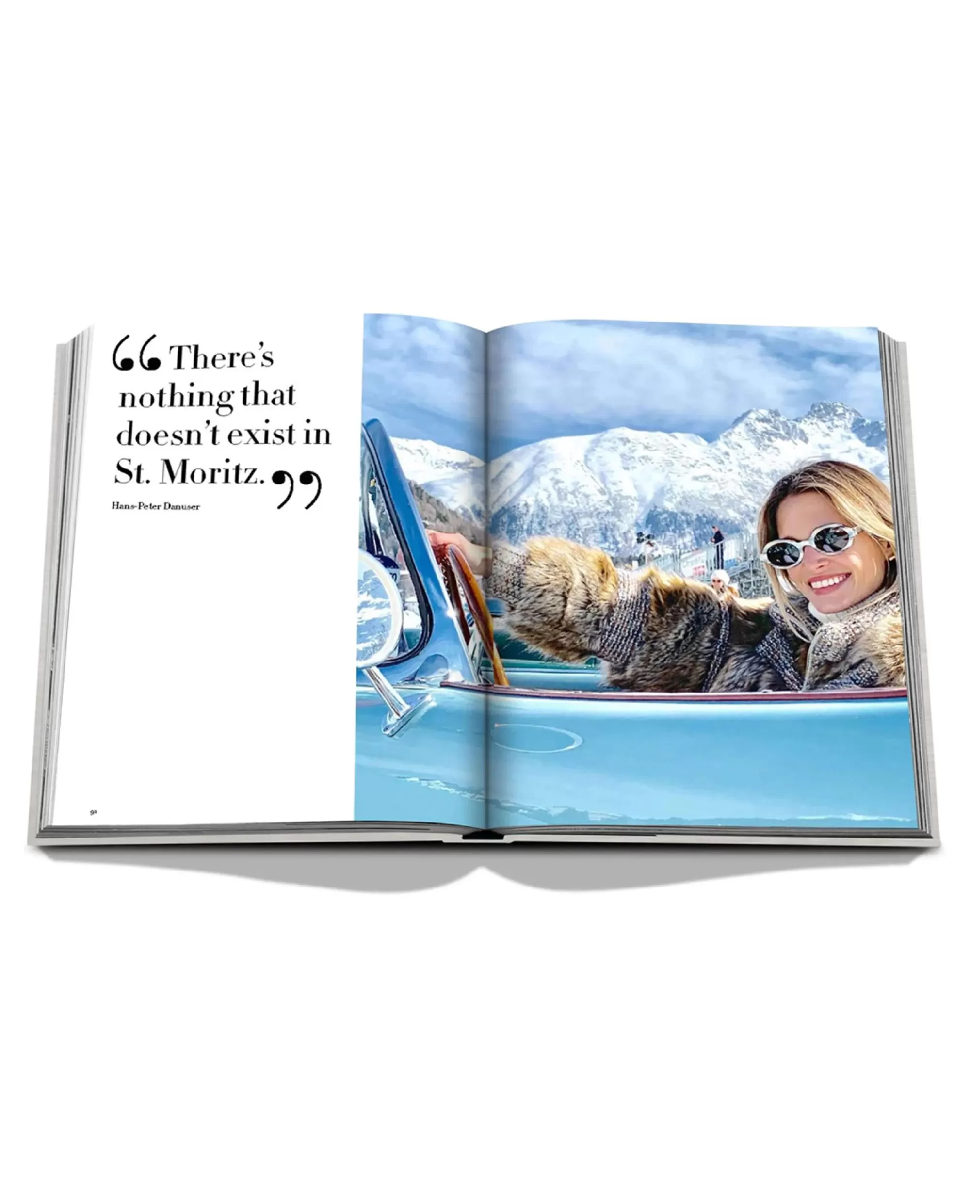 Assouline: Lifestyle Iconico - Libro d'Arte sull'Eleganza Alpine di St. Moritz | Edizione da Collezione