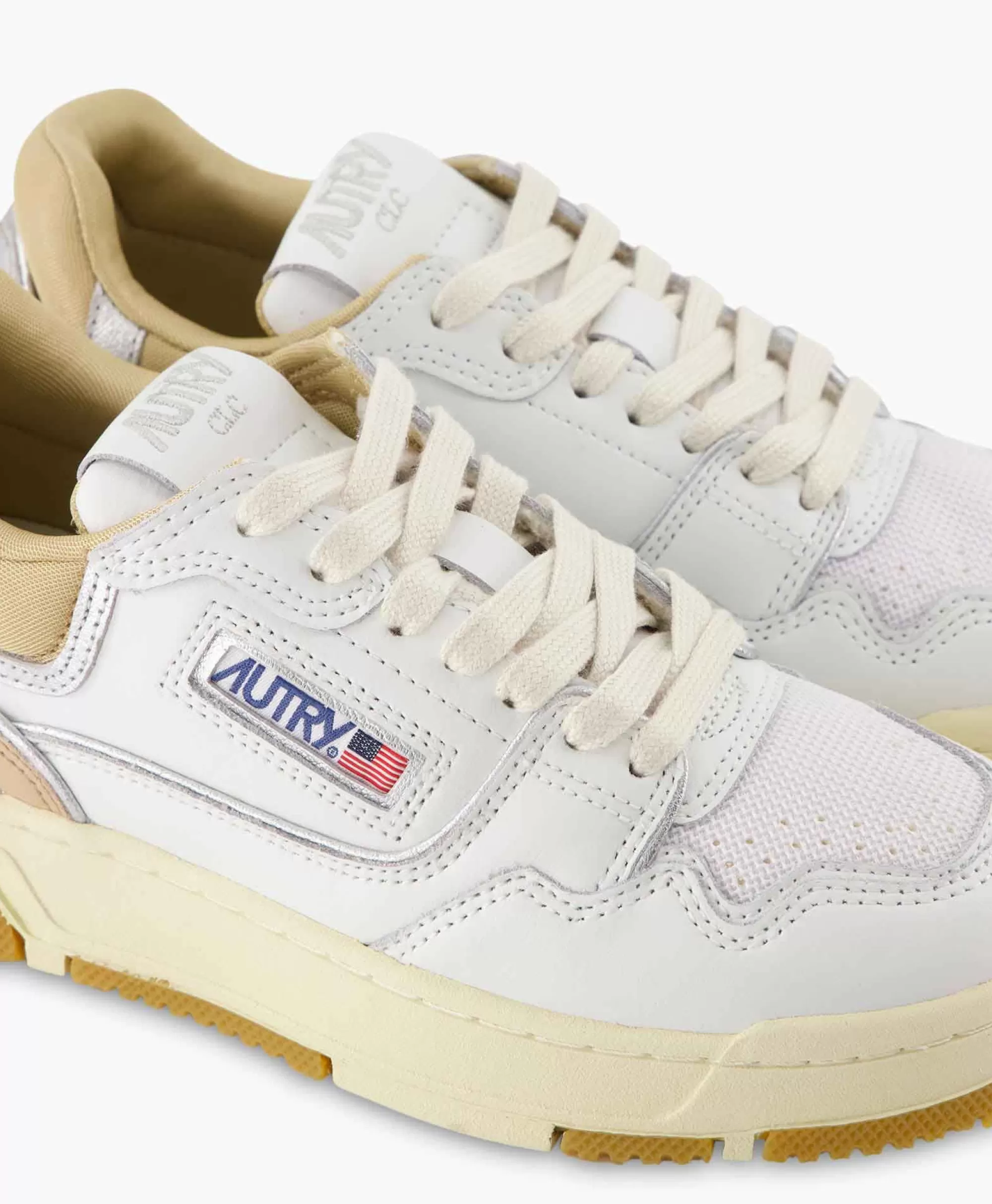 Autry CLC Low Scarpe da Ginnastica Donna - Design Minimalista in Tonalità Sabbia, Calzature Sportive con Suola Ammortizzata per Stile Casual Chic