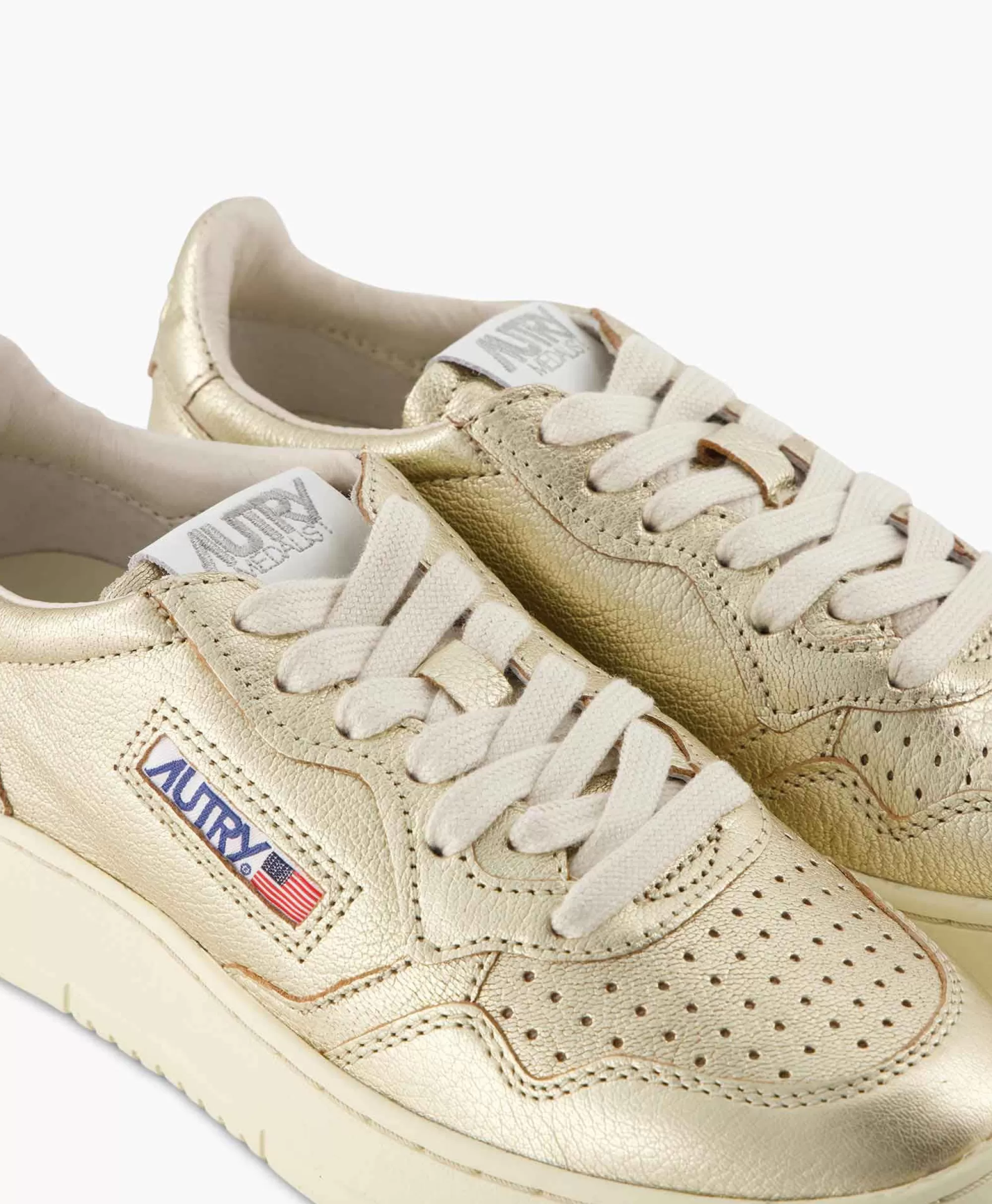 Autry Scarpe Sportive Medalist Low Donna - Design Elegante in Bronzo con Suola Ammortizzata