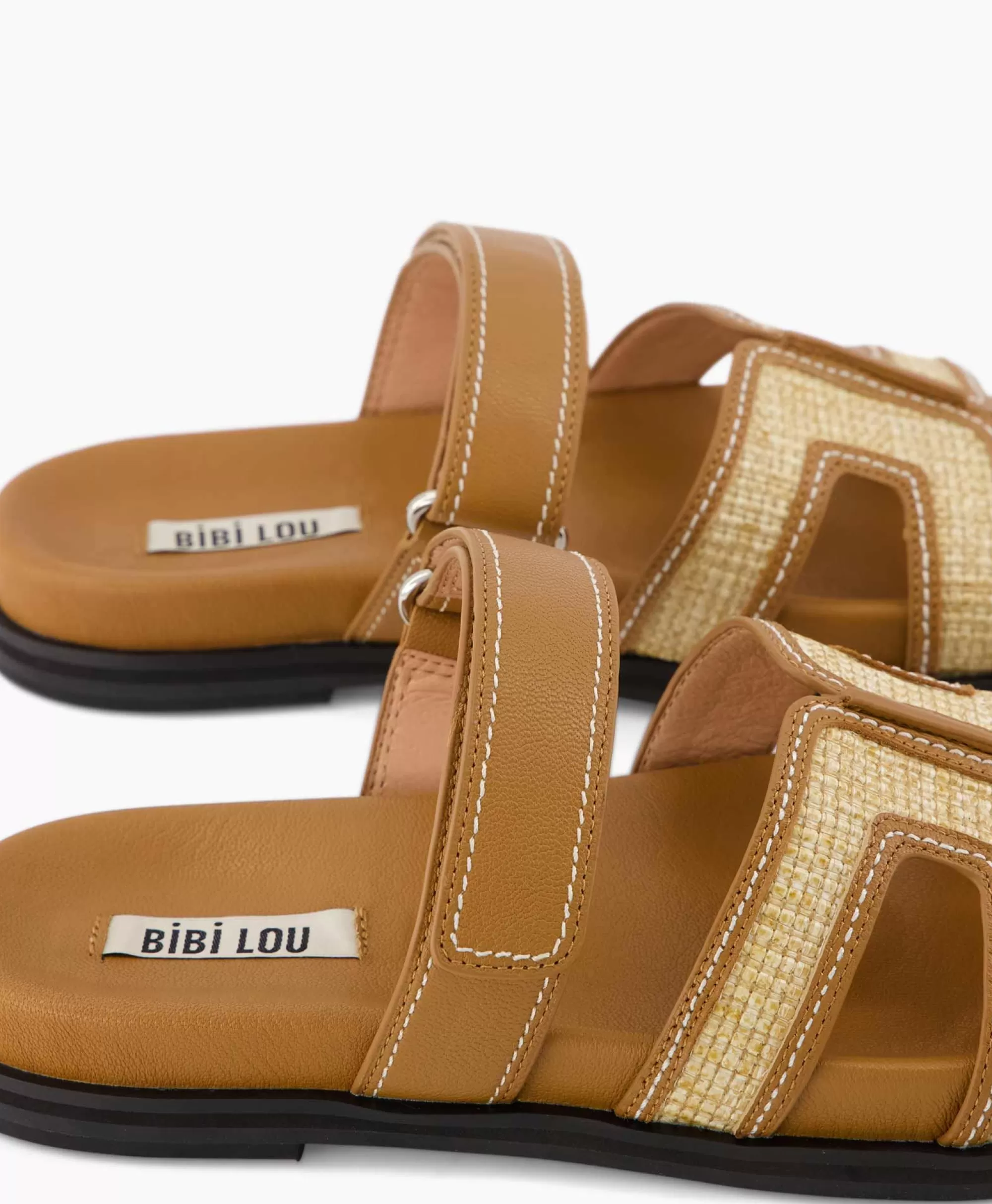 Bibi Lou Sandali Comodi Senza Tacco in Pelle e Rafia - Tonalità Sabbia con Intrecci Artigianali per un Look Estivo Naturale