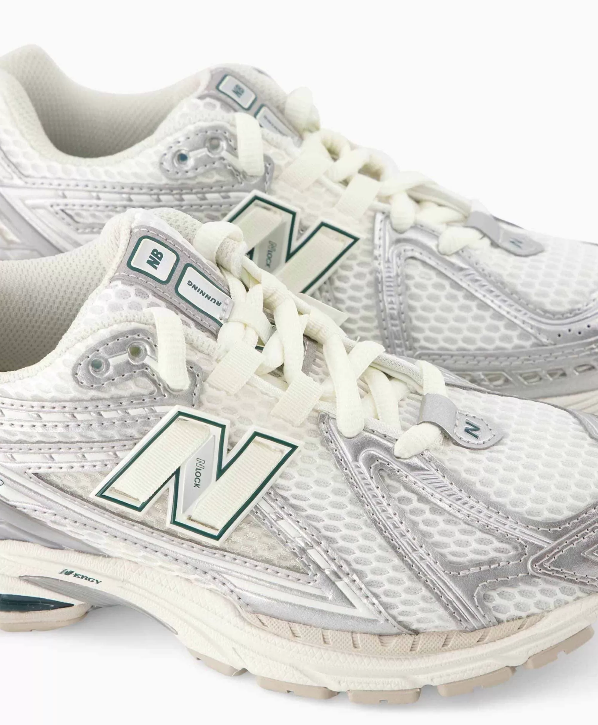 New Balance 1906 Bianco: Scarpe Sportive con Design Moderno e Suola Ammortizzata - Calzature Premium per Camminata Comoda e Stile Casual