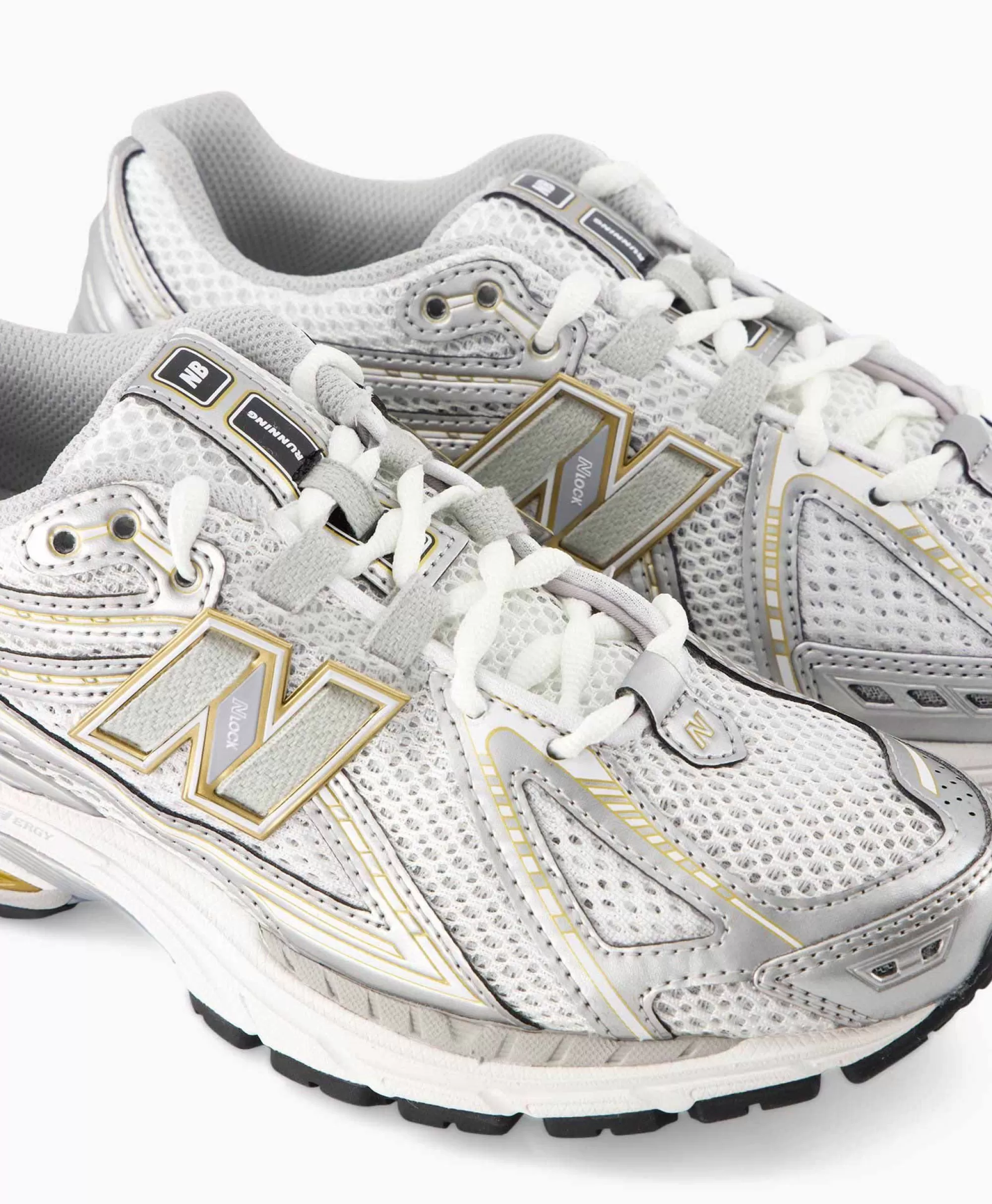 New Balance 1906 Argento - Scarpa Sportiva con Design Moderno per Uomo, Conforto Ottimizzato e Stile Urbano | Edizione Limitata Sneakers Unisex con Ammortizzazione Avanzata, Materiali Premium e Suola Antiscivolo | Ideale per lo Sport e il Tempo Libero