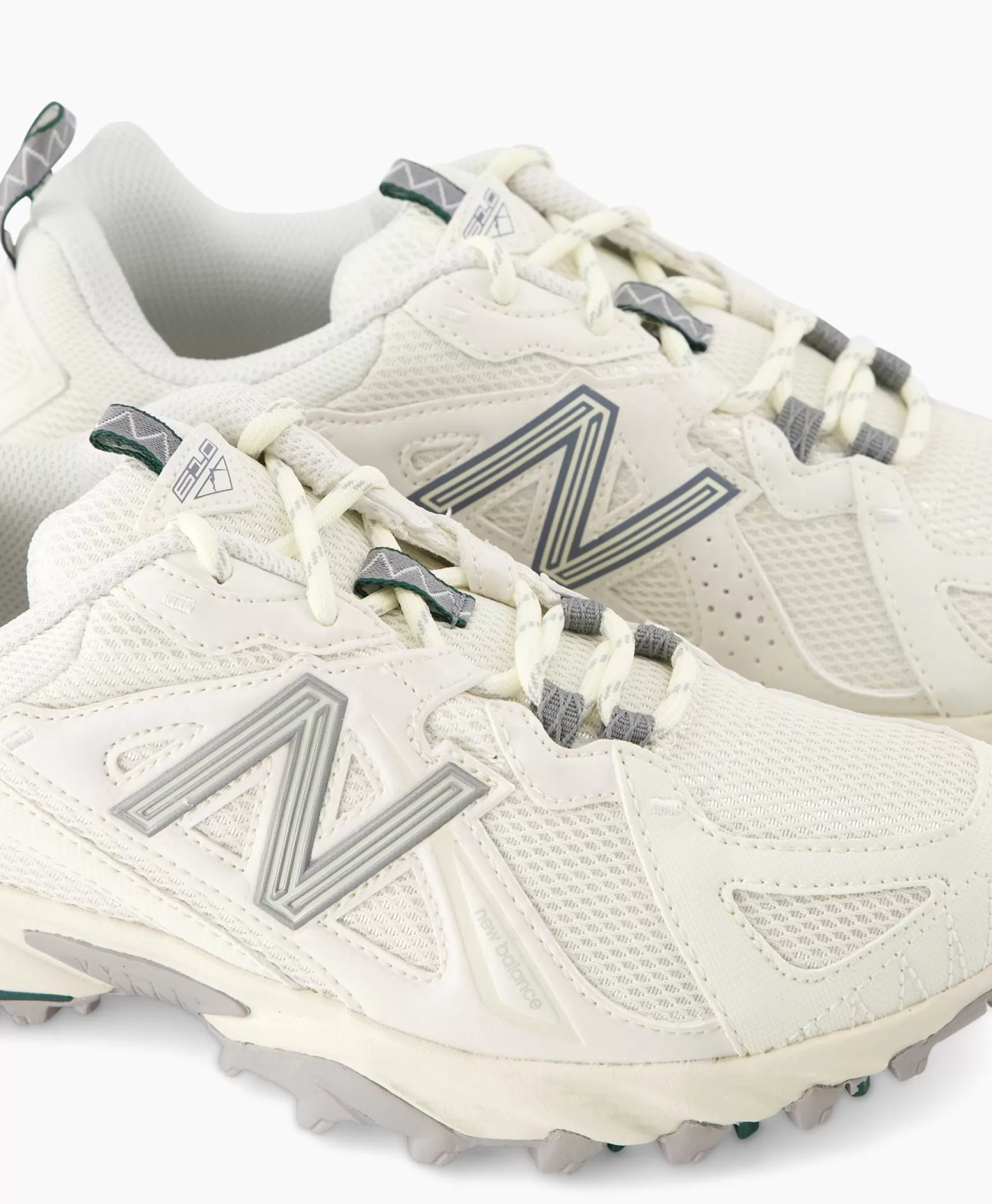 New Balance 610 Uomo - Scarpe Sportive Comode in Tela Verde Foresta per Camminate All-Day